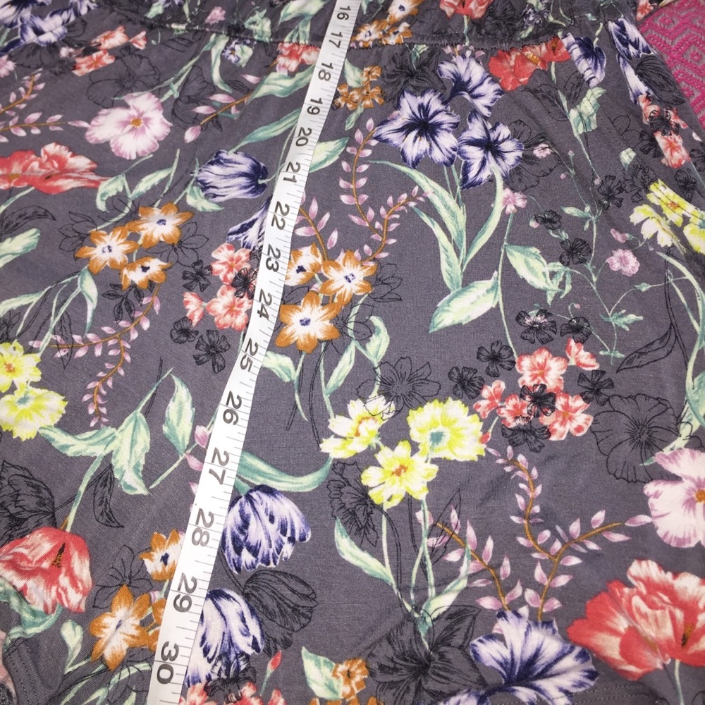 Jumper with pockets! - Picture 3 of 7